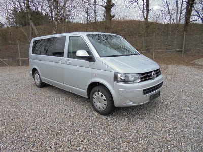 VW Caravelle 2,0 TDi 140 Comfortline DSG lang 4d