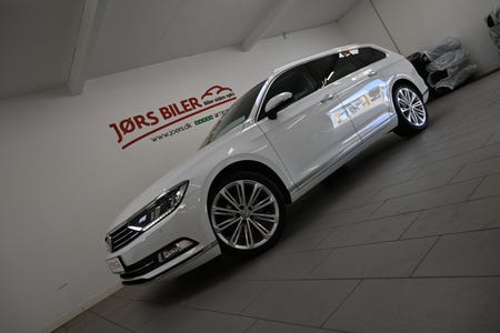 VW Passat TSi 150 Highline Premium Variant DSG