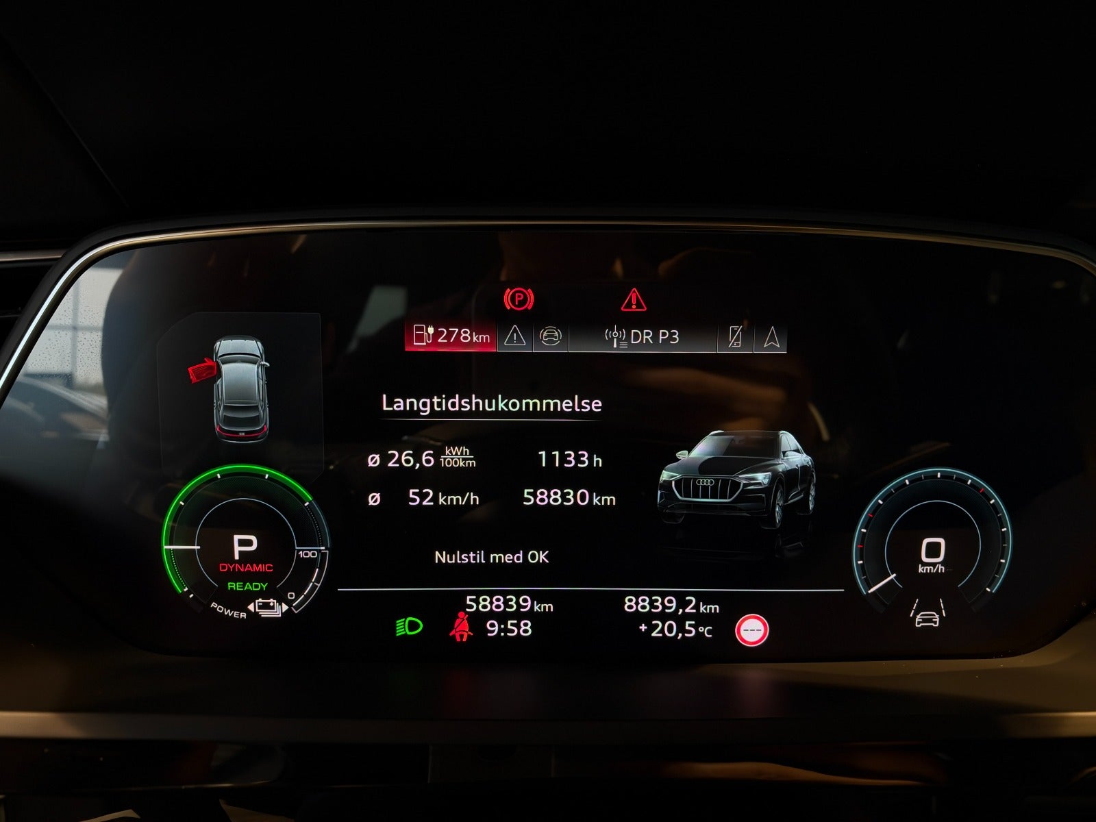 Audi Q8 e-tron 55 S-line Sportback quattro 5d - 9