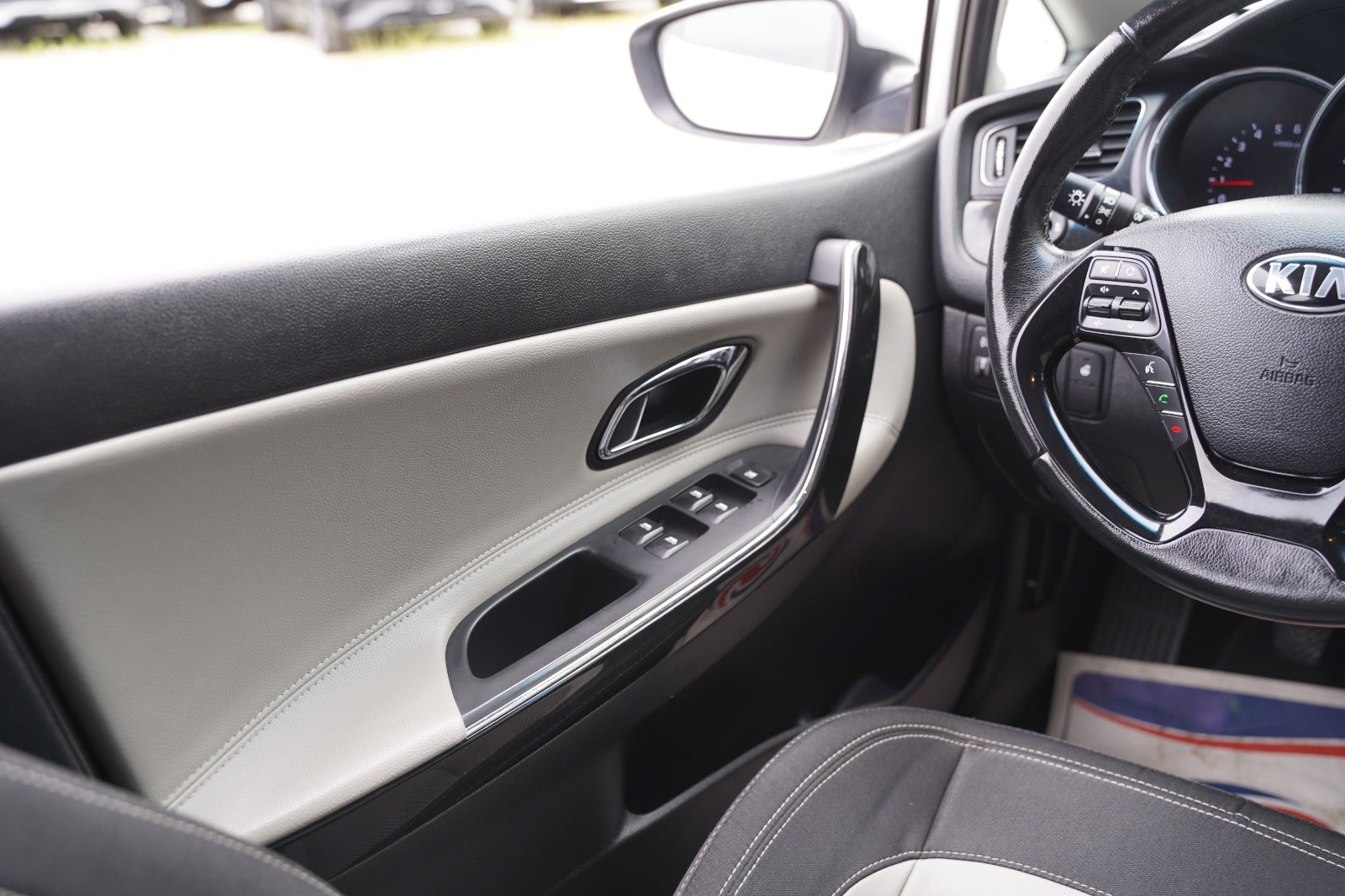 Billede af Kia Ceed 1,6 CRDi 128 World Cup SW