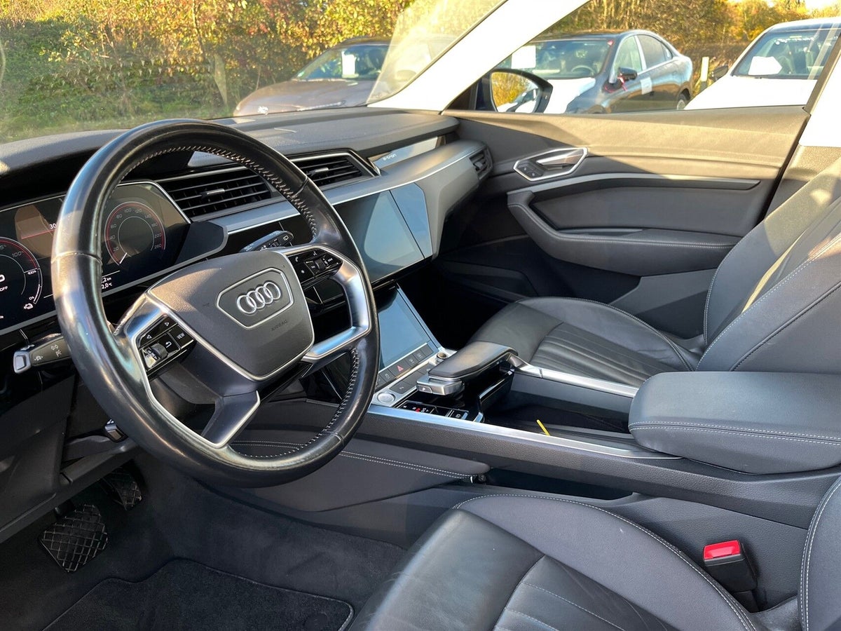 Audi e-tron Advanced quattro billede 3