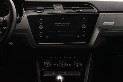 VW Touran TDi 150 Comfortline DSG Van