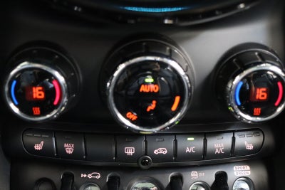 MINI Cooper SE Camden Edition