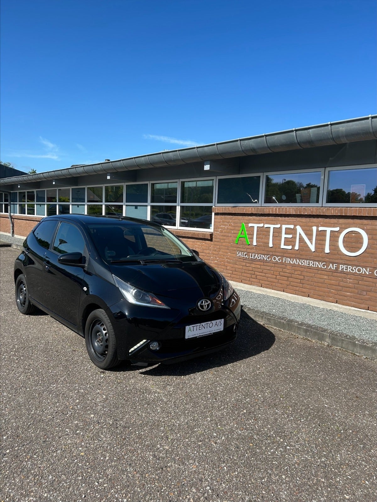 Billede af Toyota Aygo 1,0 VVT-i x-black