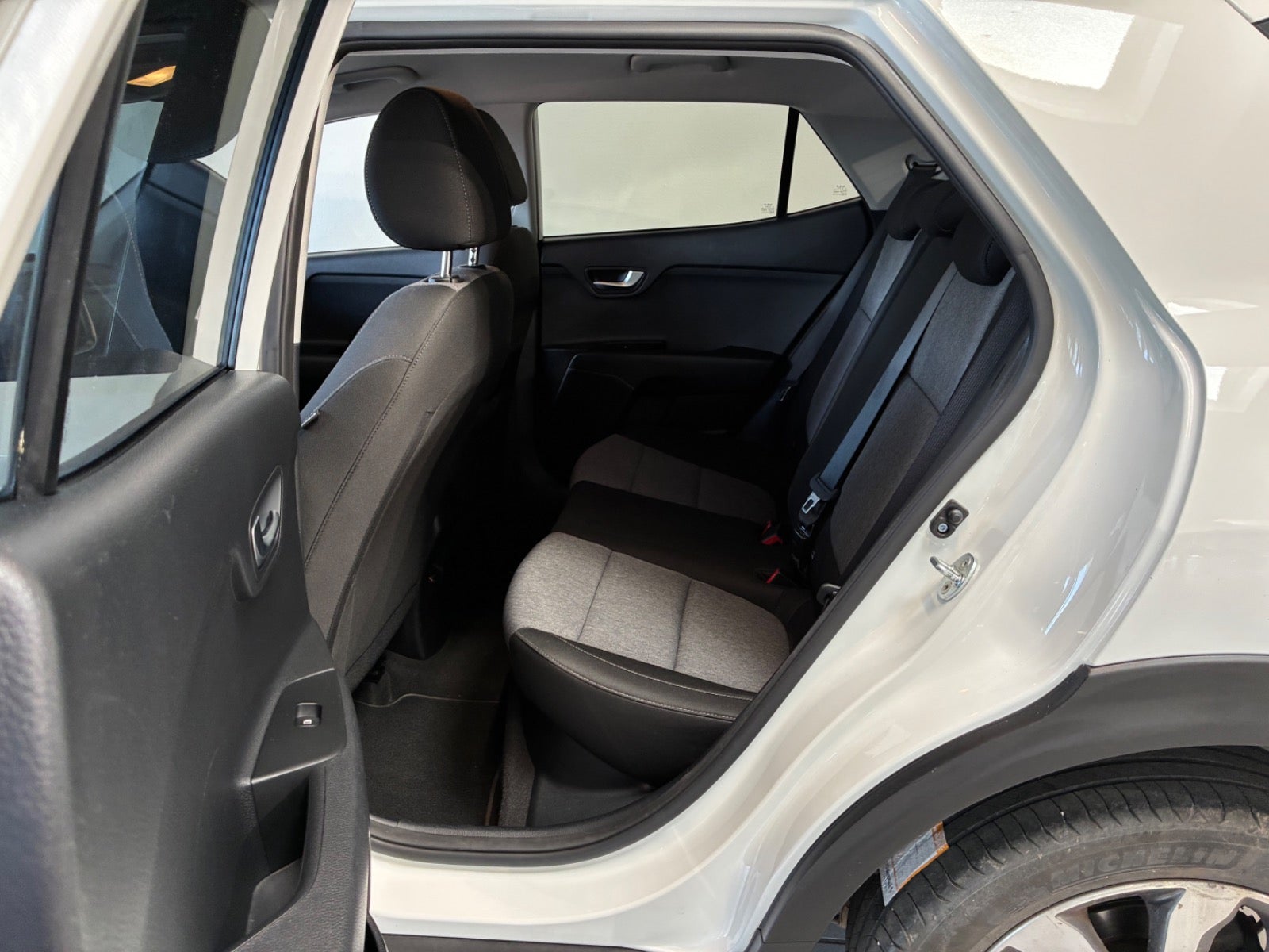 Kia Stonic T-GDi mHEV Prestige Upgrade DCT