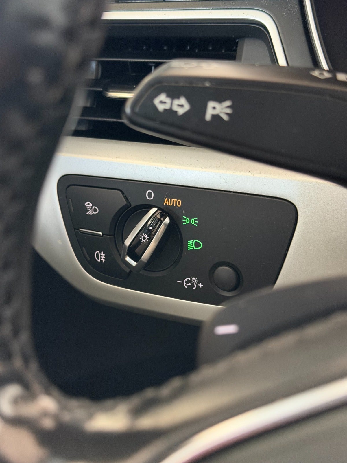 Billede af Audi A4 2,0 TDi 190 Avant S-tr.