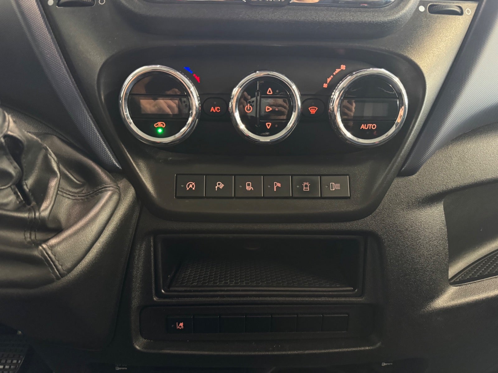 Billede af Iveco Daily 2,3 35S16 12m³ Van AG8