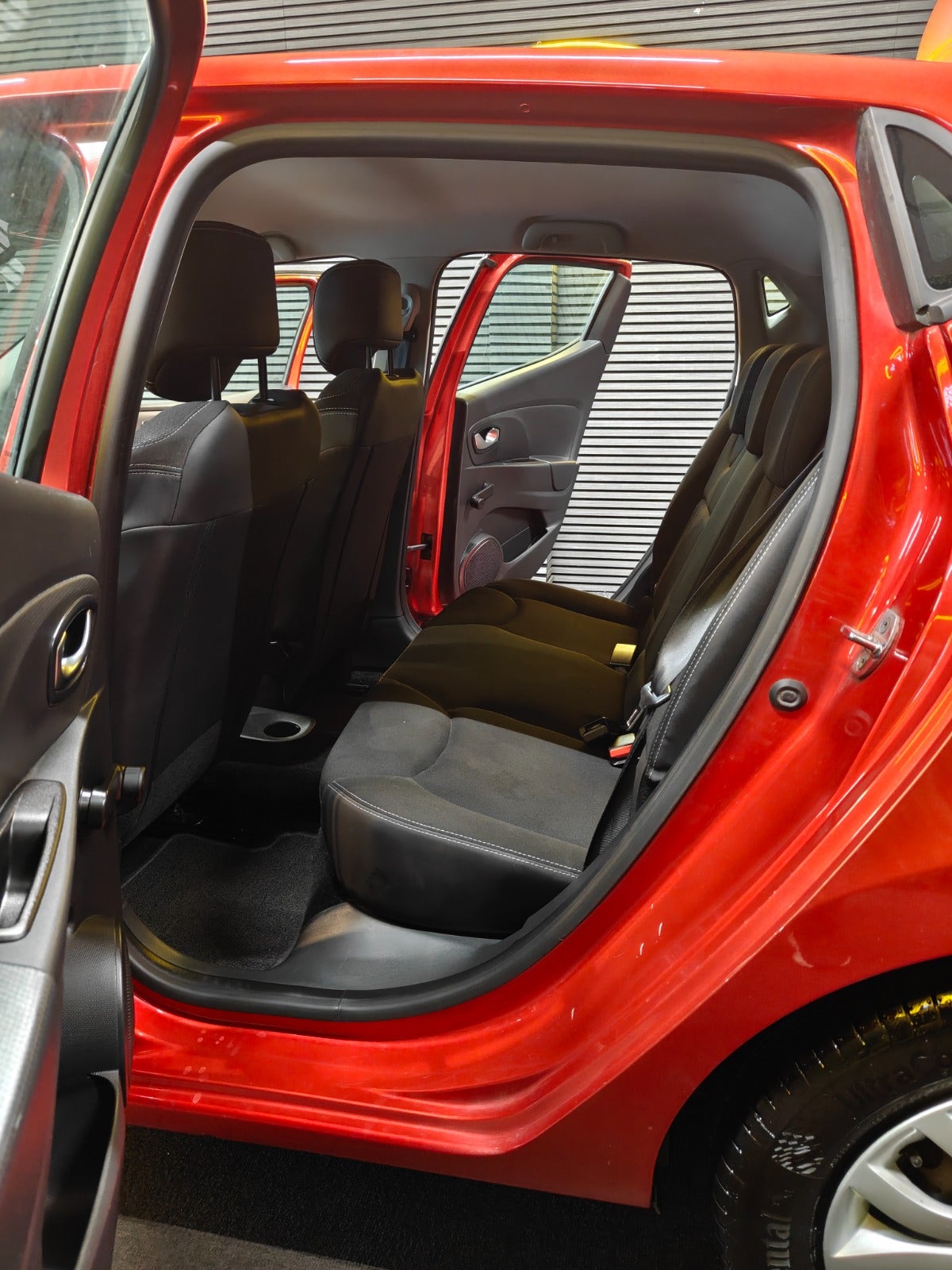 Billede af Renault Clio IV 0,9 TCe 90 Dynamique Sport Tourer