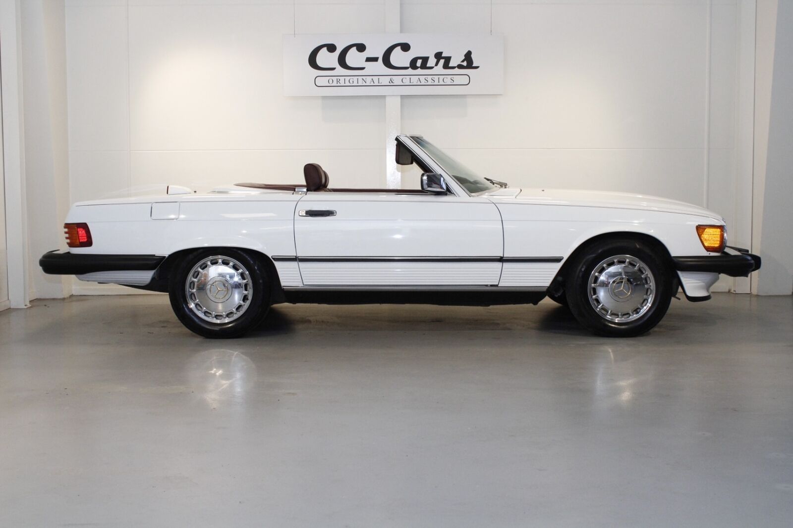 Mercedes-Benz 560 SL 5,6 Cabriolet aut.