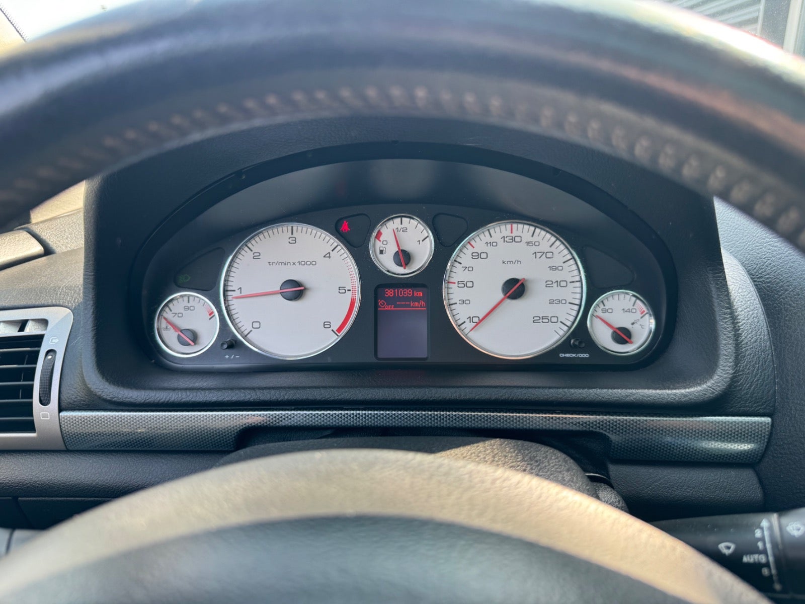 Billede af Peugeot 407 2,0 HDi SR stc.