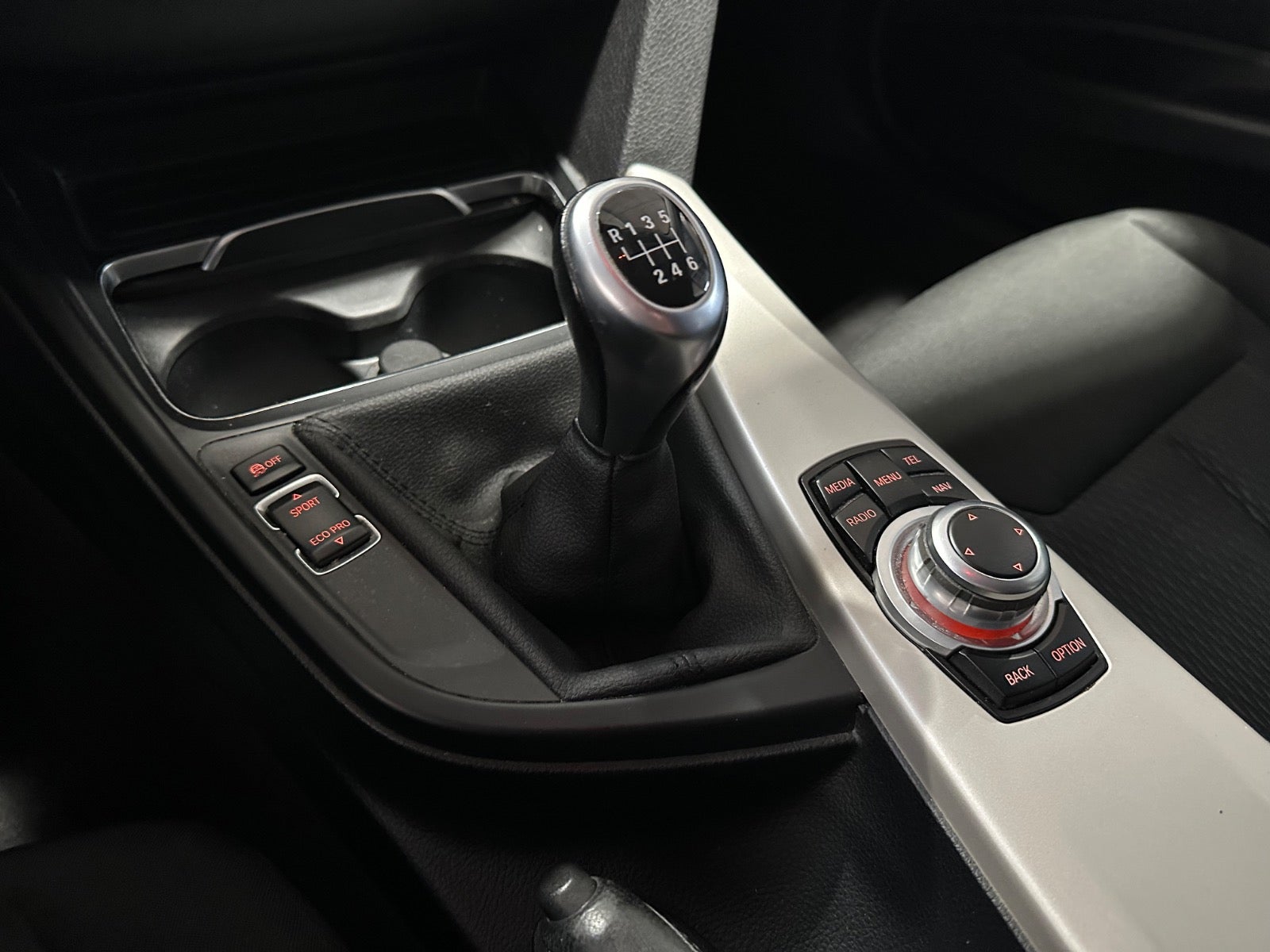BMW 318i, Billede 10