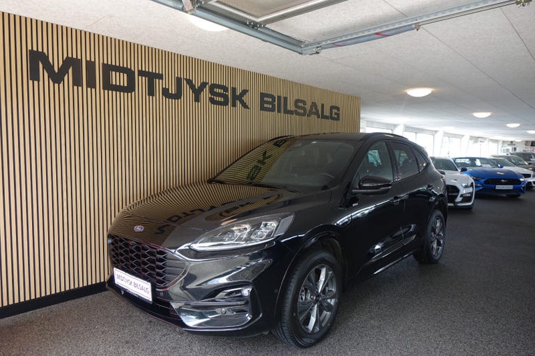 Ford Kuga PHEV ST-Line X CVT