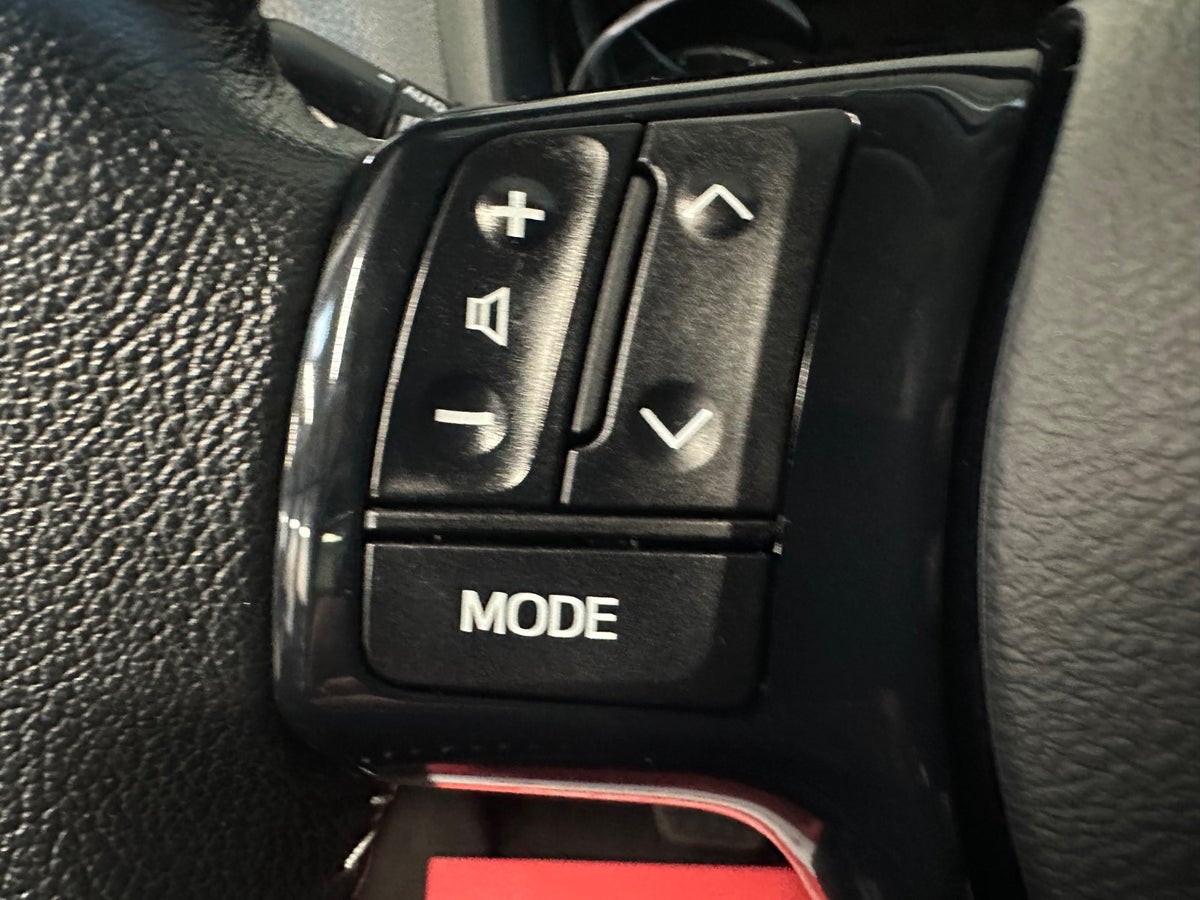 Toyota Yaris Hybrid H2 e-CVT
