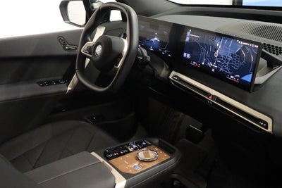 BMW iX xDrive40 Fully Charged Sport