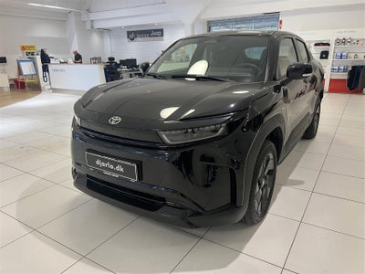 Toyota Urban Cruiser 61 Active 5d