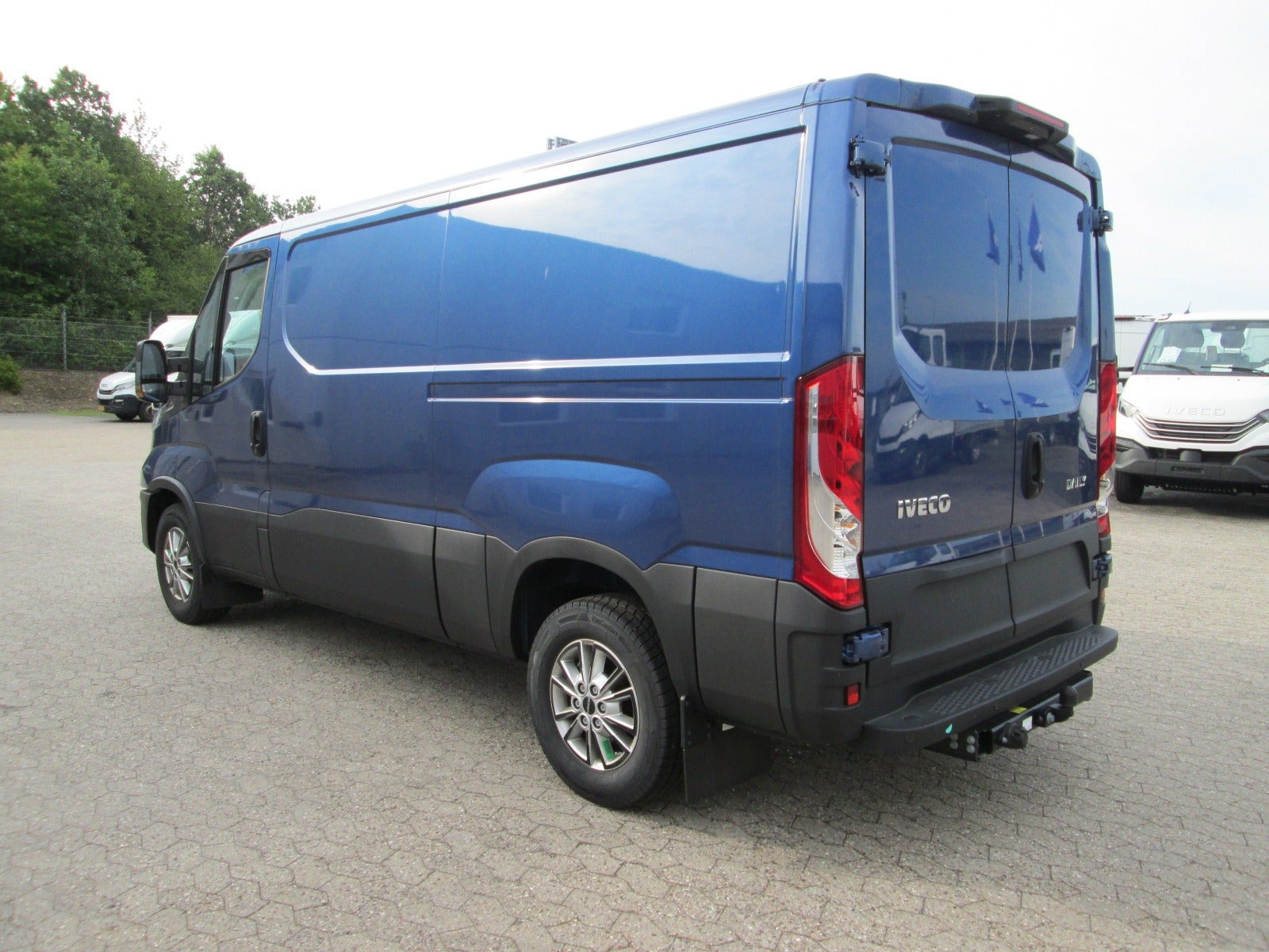 Billede af Iveco Daily 3,0 35S18 9m³ Van AG8