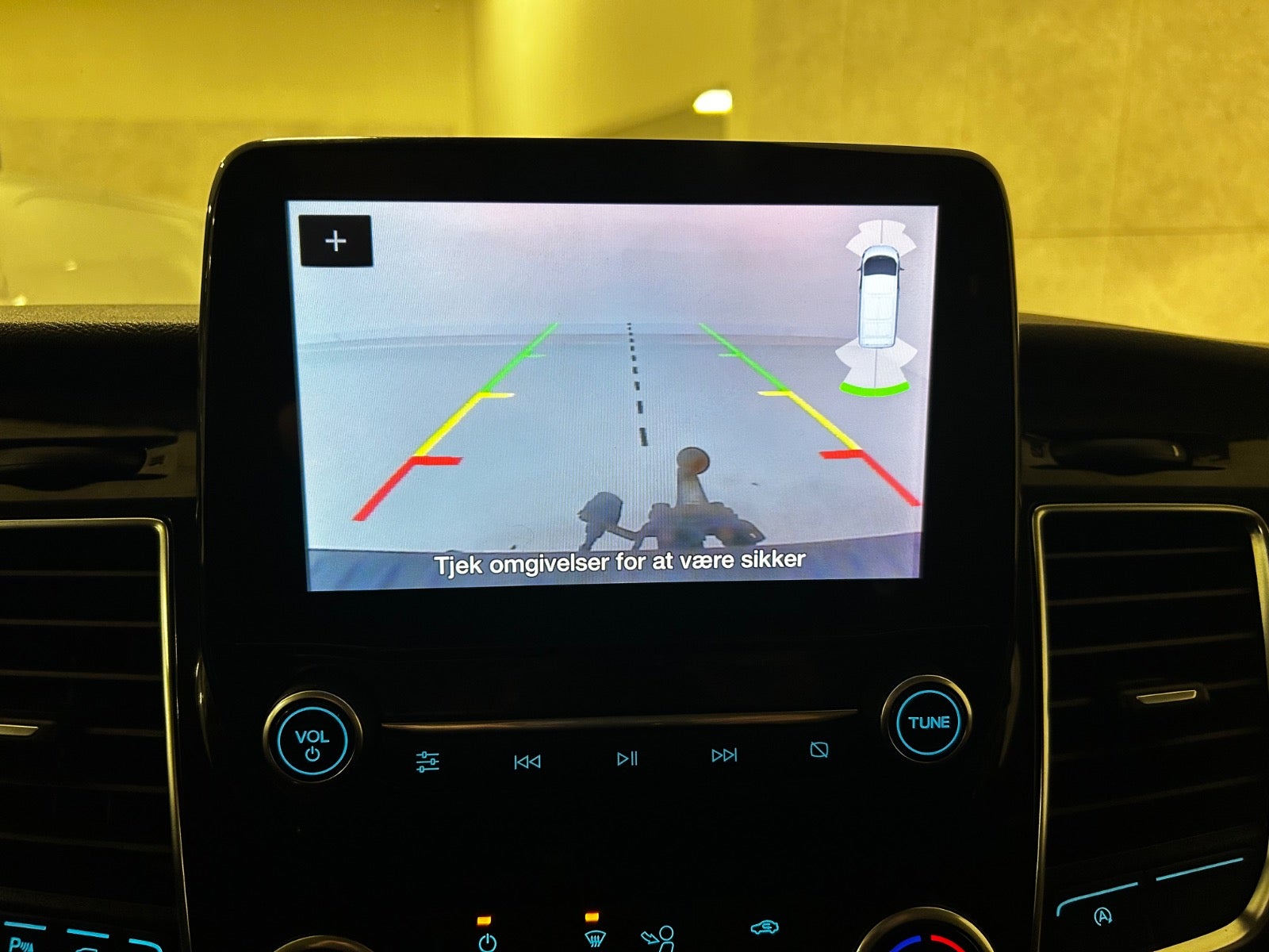 Billede af Ford Transit Custom 320L 2,0 TDCi 185 Sport