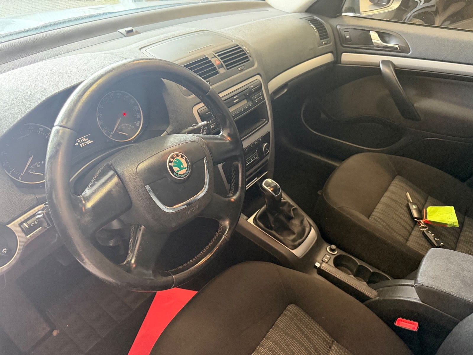 Skoda Octavia TDi 105 Elegance Combi - billede 12