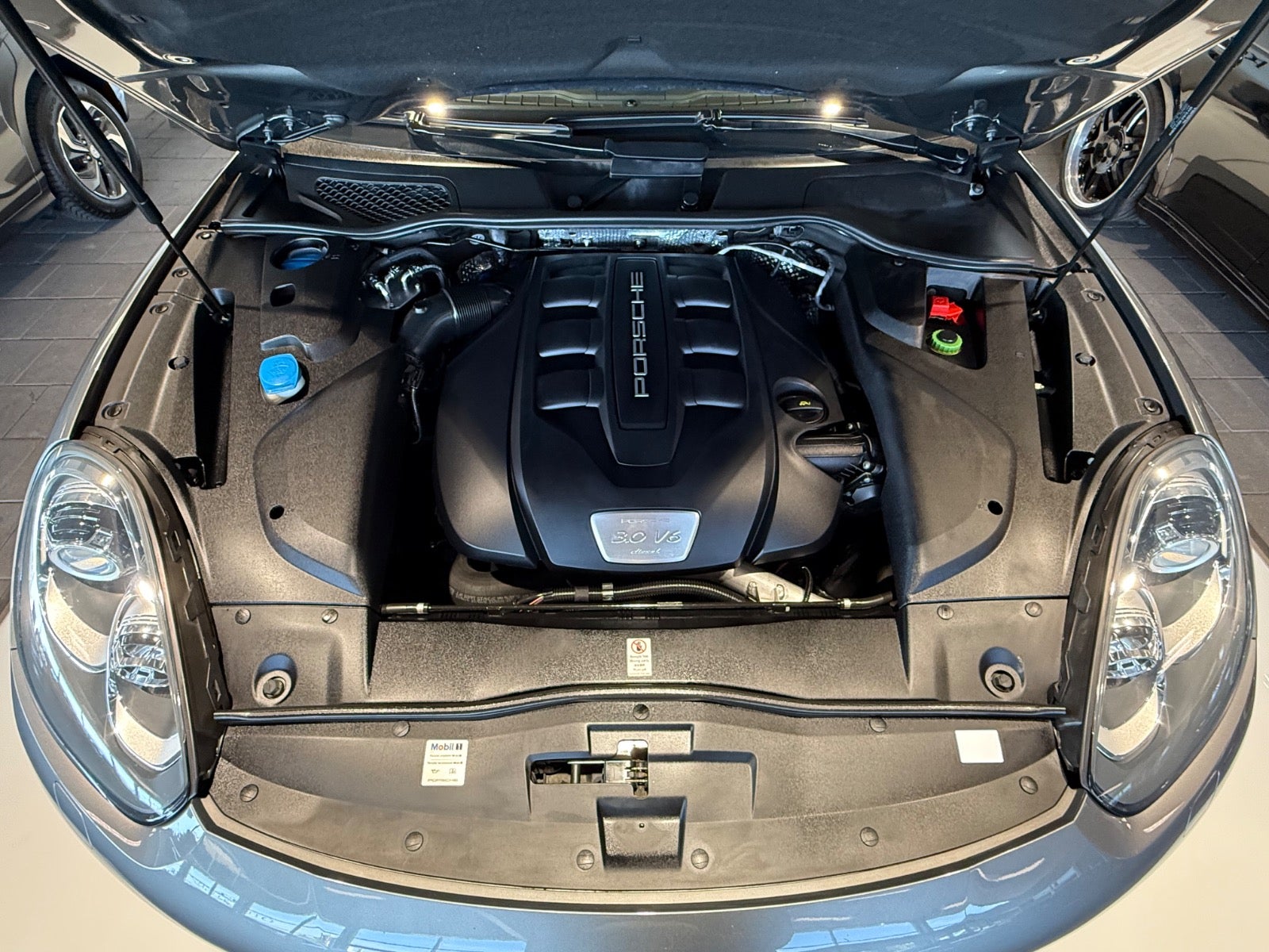 Billede af Porsche Cayenne 3,0 D Tiptr.