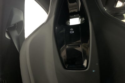 BMW iX xDrive40 Supercharged