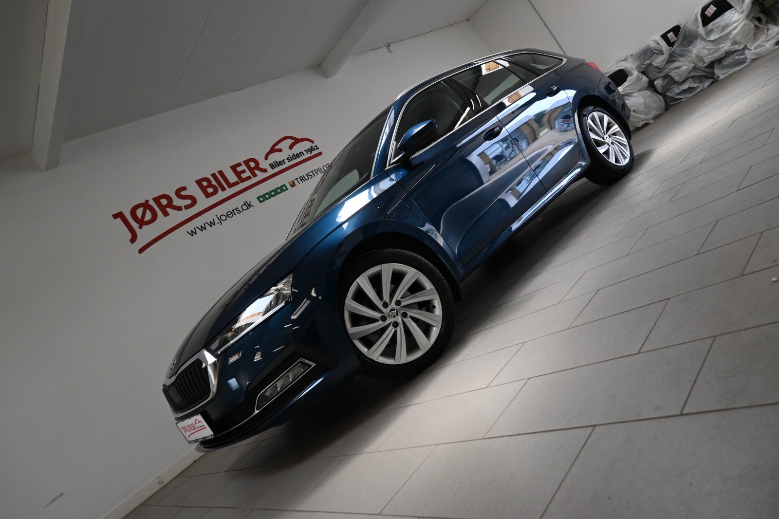 Skoda Octavia TSi iV Plus Combi DSG