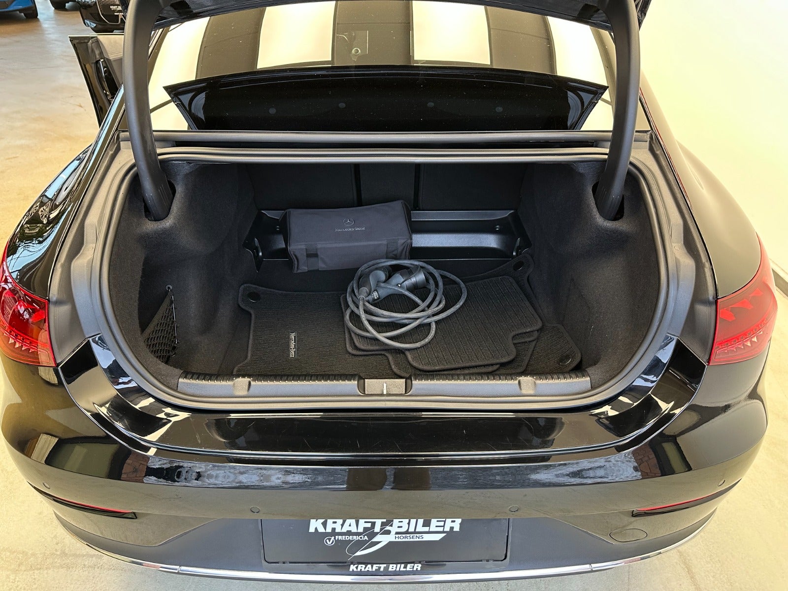 Billede af Mercedes EQE350  Avantgarde