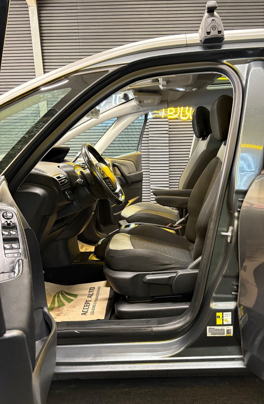 Billede af Citroën Grand C4 Picasso 1,6 e-HDi 115 Seduction ETG6 7prs