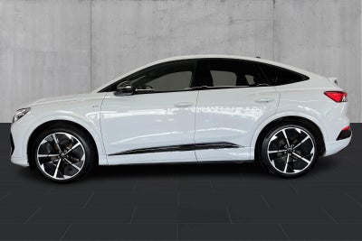 Audi Q4 e-tron S-line Sportback - 1