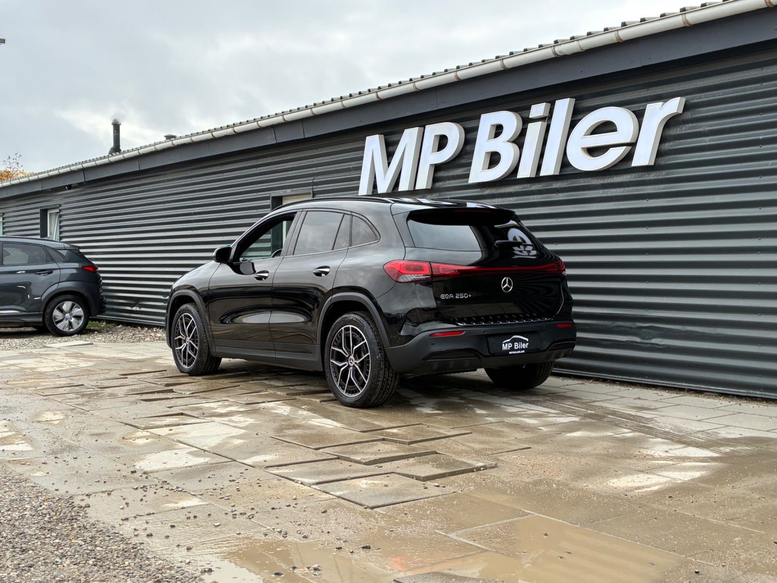 Billede af Mercedes EQA250+ AMG Line