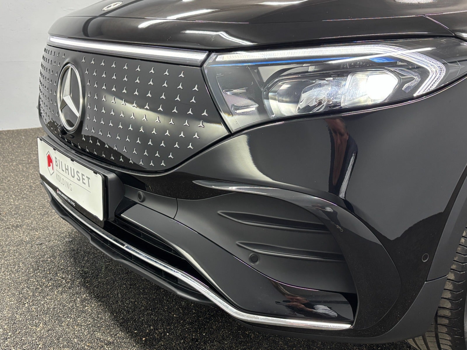 Billede af Mercedes EQB250+  AMG Premium