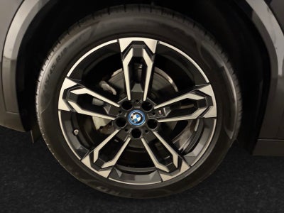 BMW iX2 eDrive20 M-Sport Premium