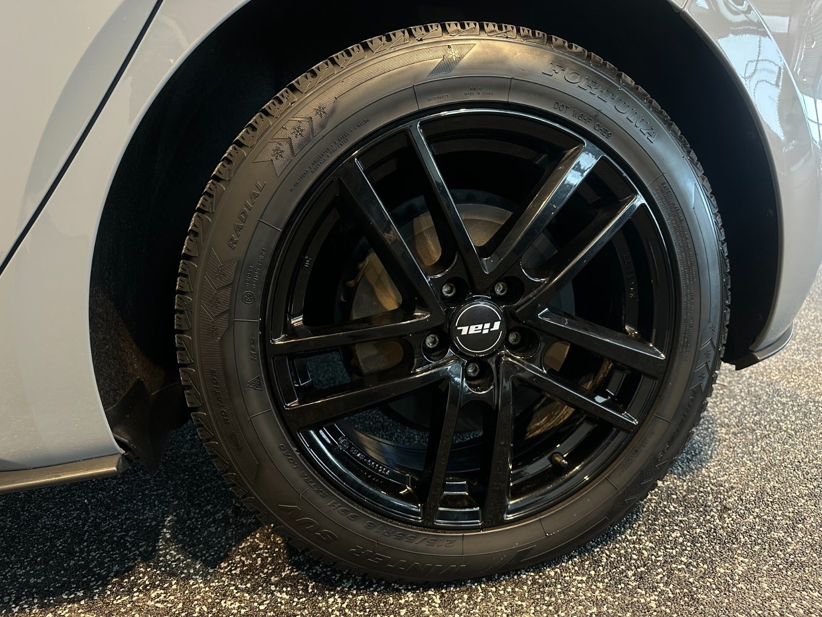 VW ID.3 58 Life 5d - 10