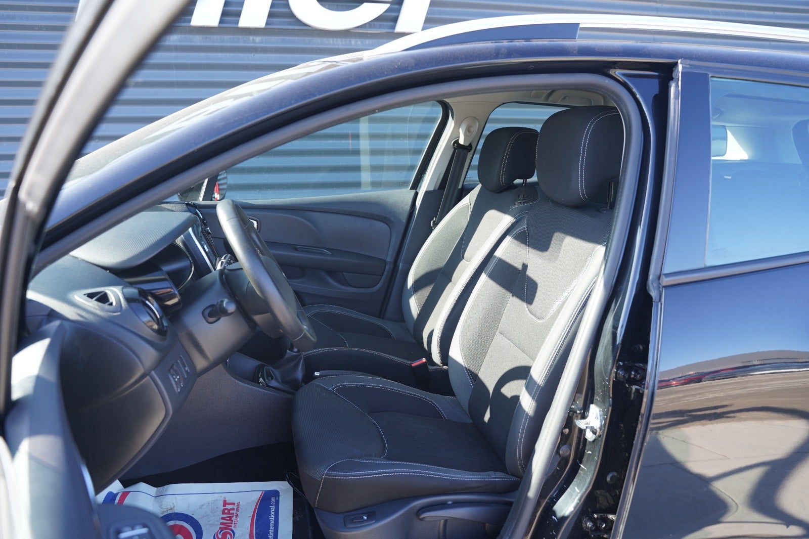 Billede af Renault Clio IV 0,9 TCe 90 Expression Sport Tourer