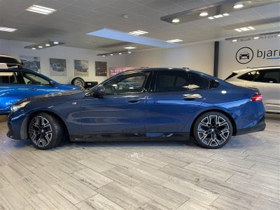 BMW i5 eDrive40 M-Sport billede 1