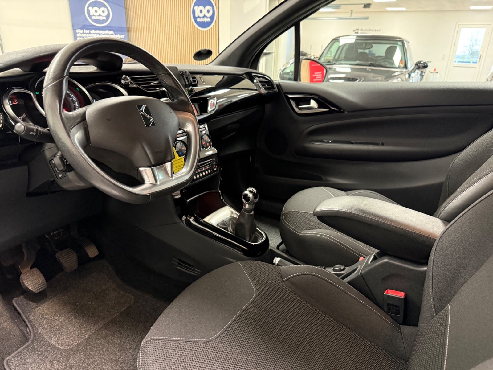 Billede af Citroën DS3 1,2 VTi 82 Design