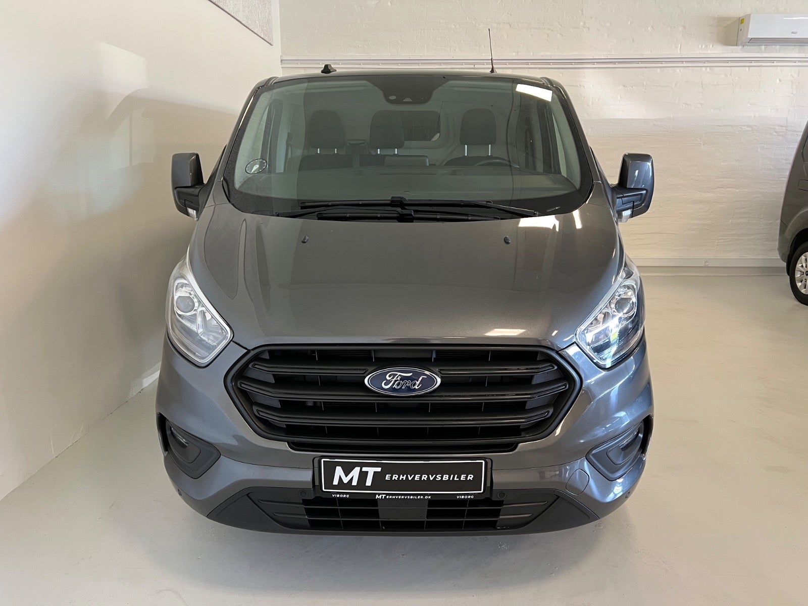 Billede af Ford Transit Custom 300L 2,0 TDCi 130 Trend