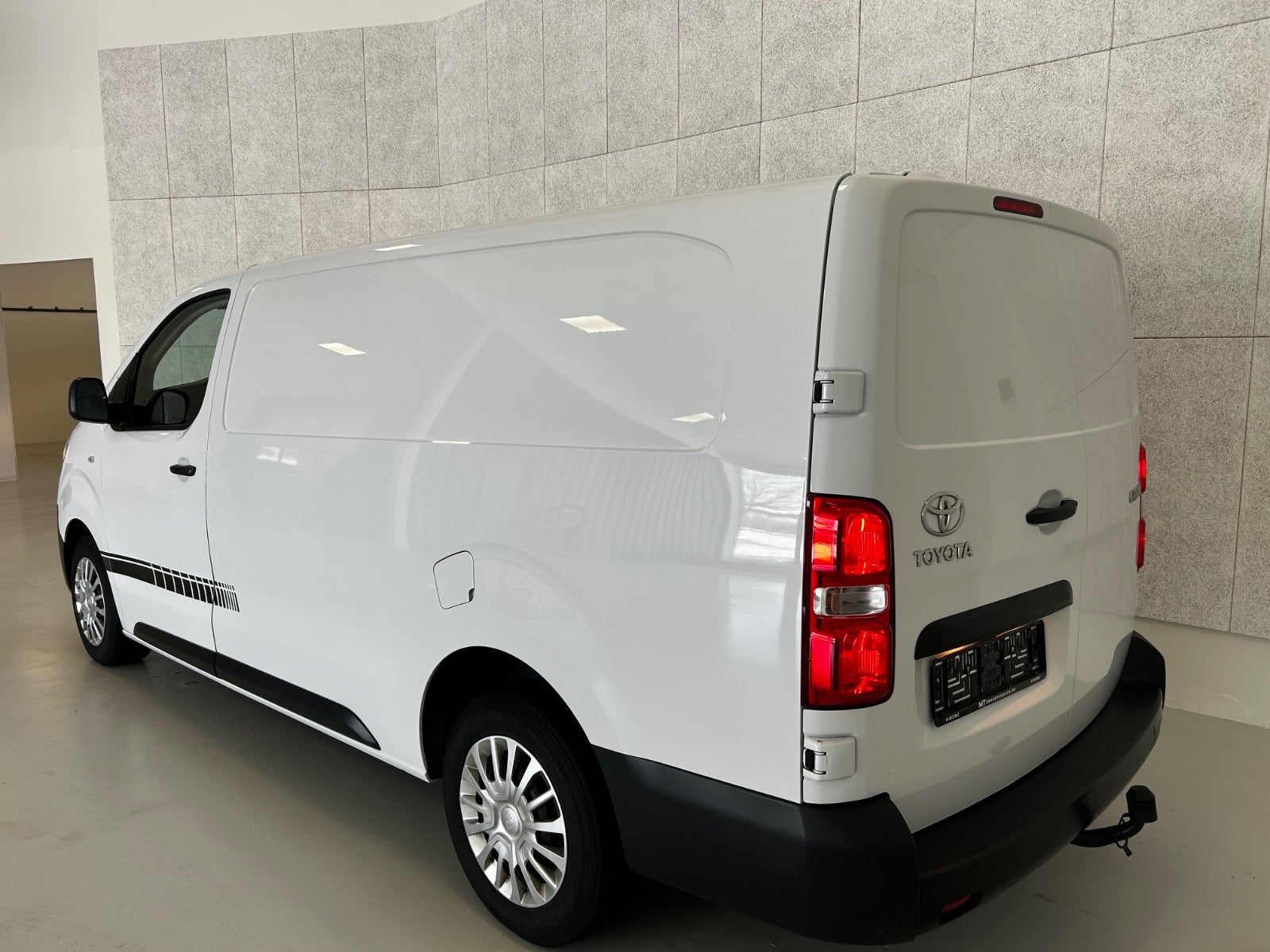 Billede af Toyota ProAce 2,0 D 144 Long Comfort Master aut.