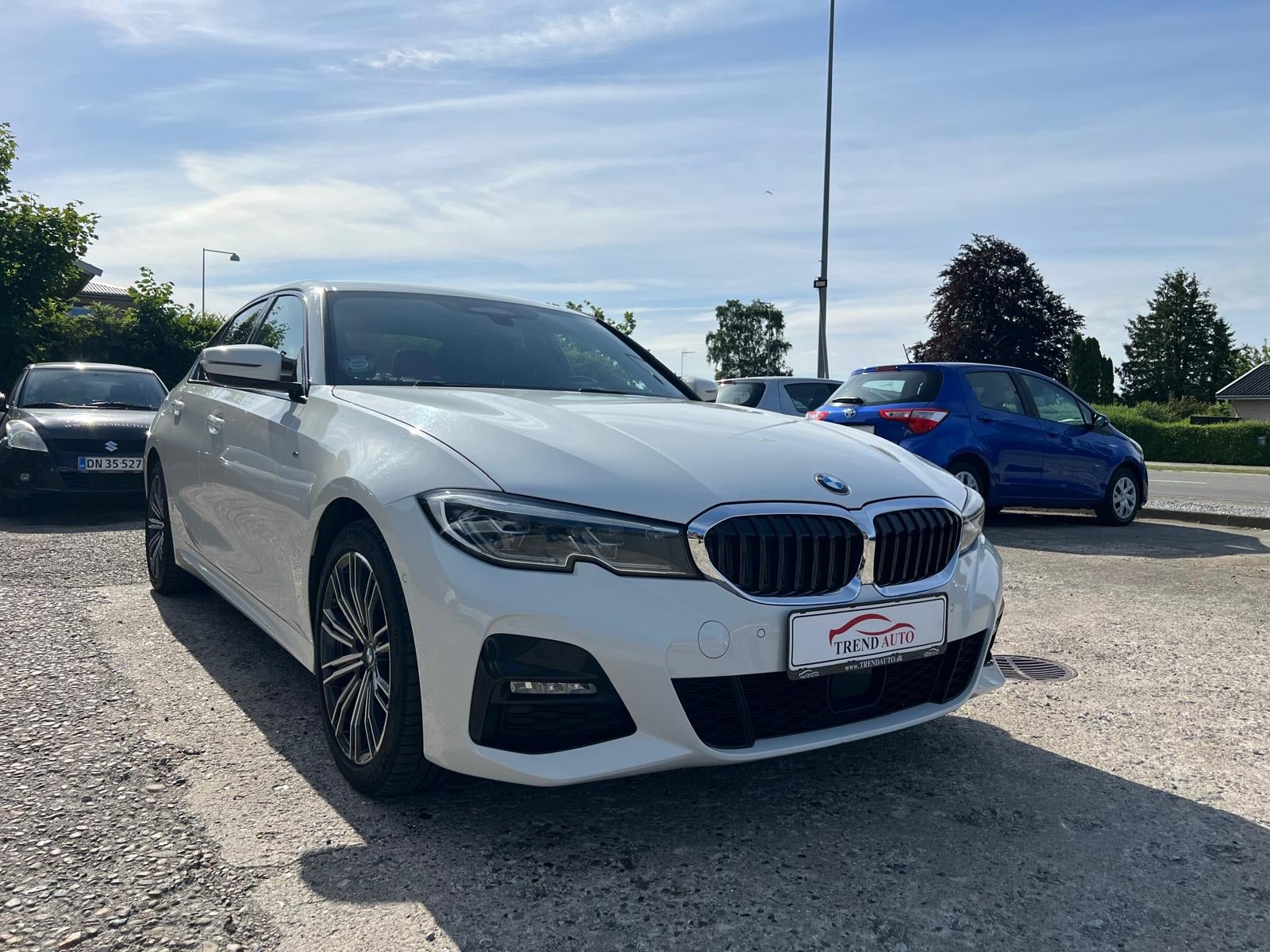 BMW 330e 2019