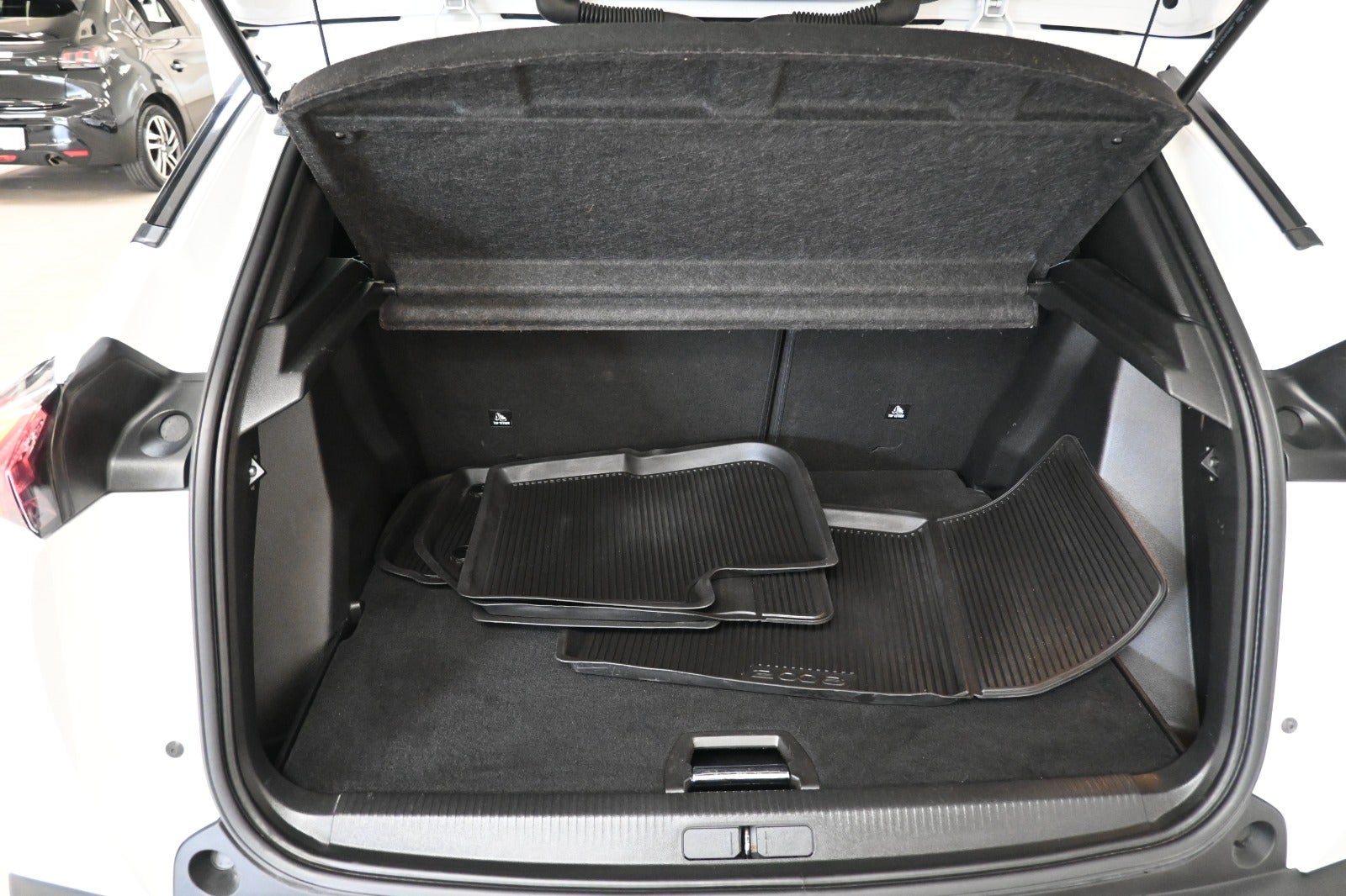 Peugeot 2008 PureTech 130 Evolution