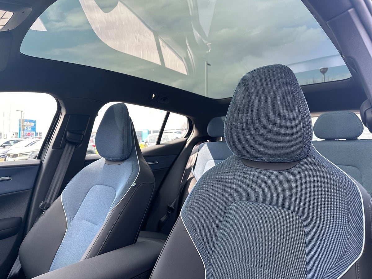 Volvo EX30 Twin Performance Ultra billede 22