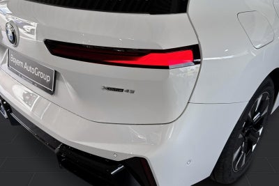 BMW iX xDrive45 M-Sport
