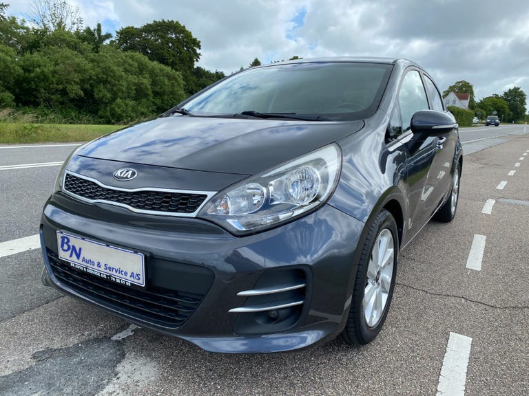 Kia Rio CVVT Limited