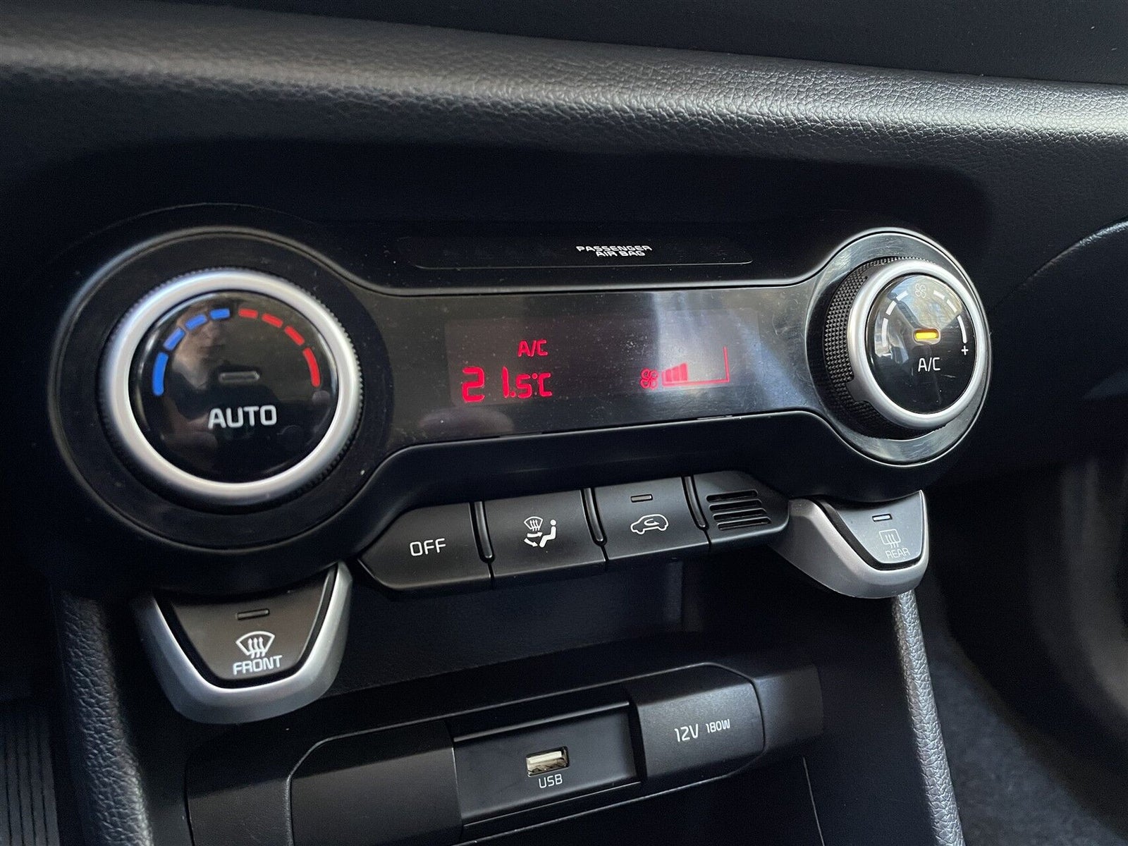 Kia Picanto Prestige Upgrade AMT