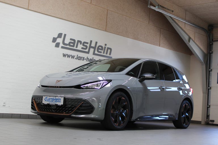Cupra Born Dinamica Pack High