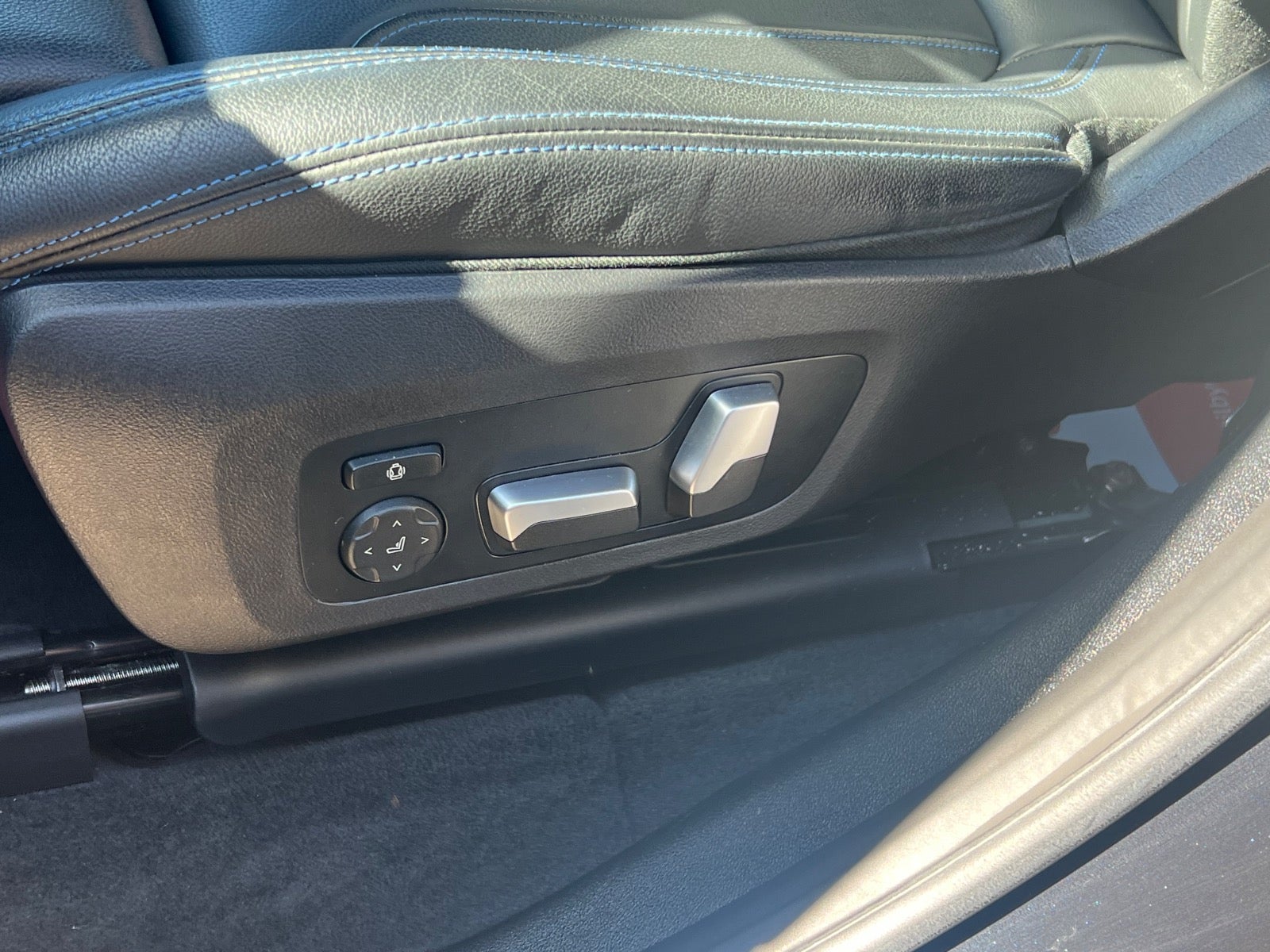 BMW iX3 Charged Plus M-Sport