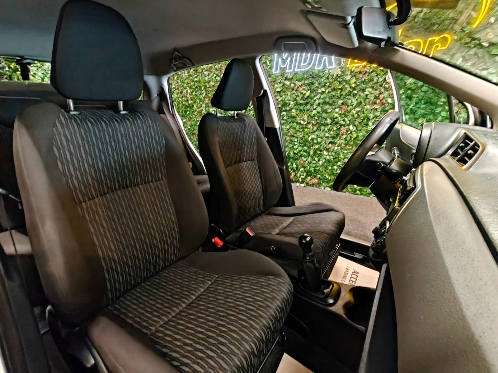 Billede af Toyota Yaris 1,0 VVT-i T1