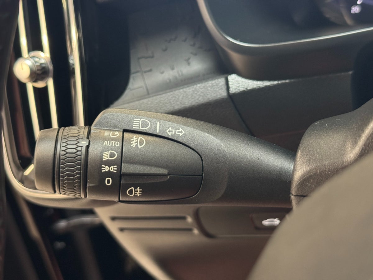 Volvo C40 ReCharge Core