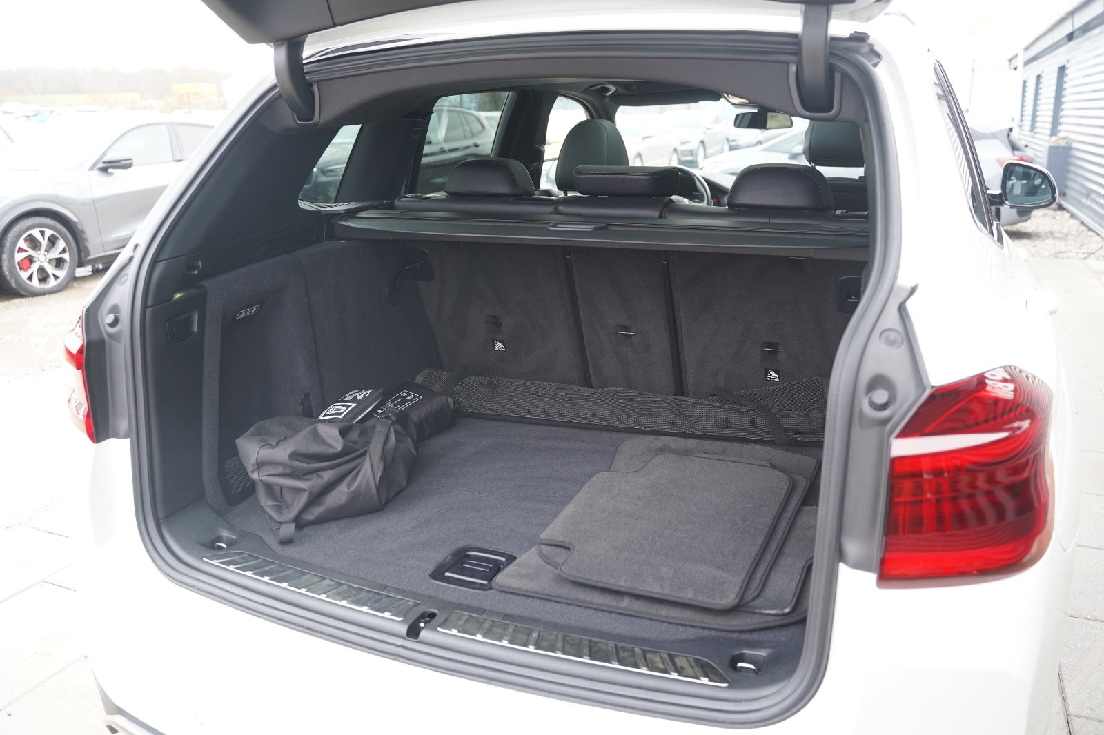 Billede af BMW iX3  Inspiring