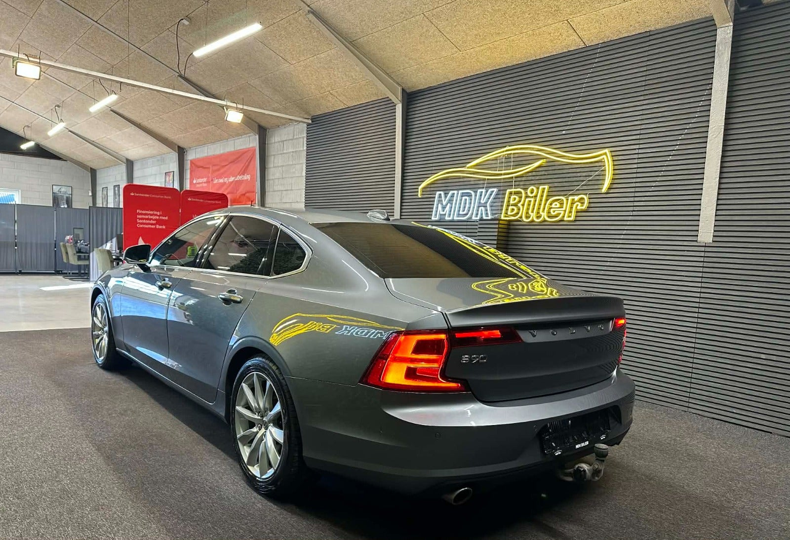 Billede af Volvo S90 2,0 T4 190 Momentum aut.