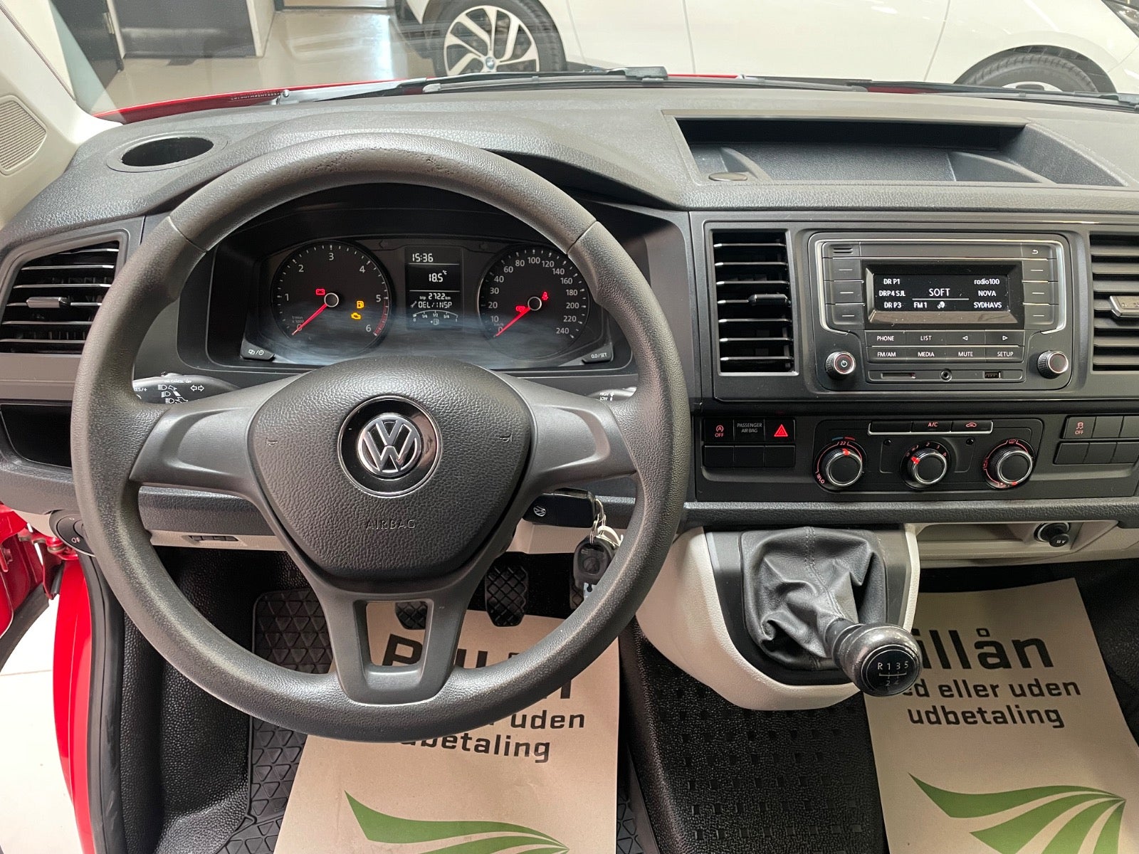Billede af VW Transporter 2,0 TDi 102 Kassevogn kort